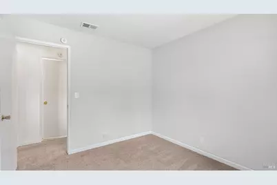 124 Del Rio Circle #1, Vacaville, CA 95687 - Photo 23