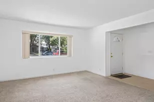 124 Del Rio Cir, Vacaville, CA 95687 - Photo 9