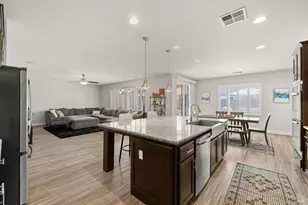 2031 Newcastle Dr, Vacaville, CA 95687 - Photo 15