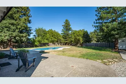 9663 Lakewood Drive, Windsor, CA 95492 - Photo 47