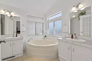 58 Estrella Dr, Rohnert Park, CA 94928 - Photo 19