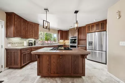 18164 Fishhook Court, Hidden Valley Lake, CA 95467 - Photo 17