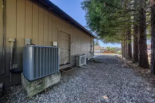 18164 Fishhook Ct, Hidden Valley Lake, CA 95467 - Photo 45