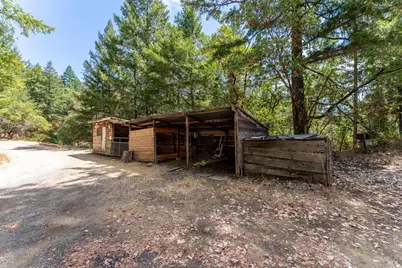 6001 Red Tail Way, Ukiah, CA 95482 - Photo 27