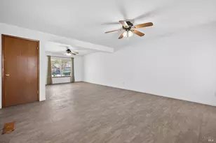 2155 Hastings Ct, Santa Rosa, CA 95405 - Photo 9