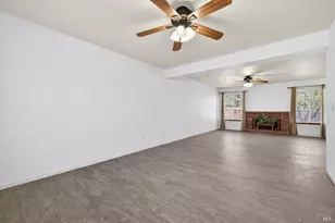 2155 Hastings Ct, Santa Rosa, CA 95405 - Photo 7