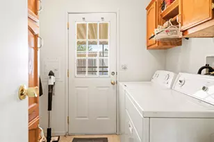 131 Del Paso Dr, Vacaville, CA 95687 - Photo 21