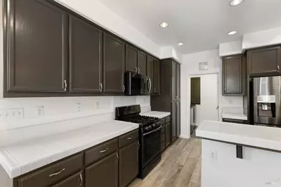 1305 Valley Glen Drive, Dixon, CA 95620 - Photo 17