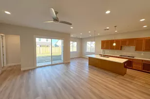 697 Castle St, Oakley, CA 94561 - Photo 7