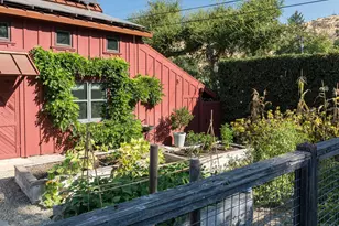 400 Meadowood Ln, Saint Helena, CA 94574 - Photo 39