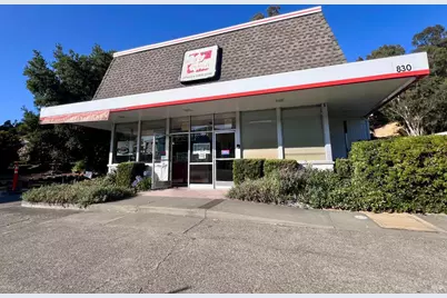 830 Sir Francis Drake Boulevard, San Anselmo, CA 94960 - Photo 1