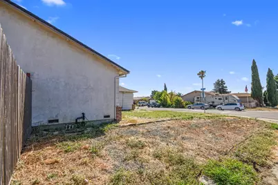 56 Terry Lane, Suisun City, CA 94585 - Photo 3