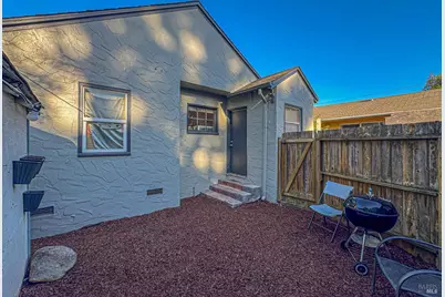 717 Brown Street, Santa Rosa, CA 95404 - Photo 33