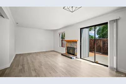 307 Occidental Circle, Santa Rosa, CA 95401 - Photo 3