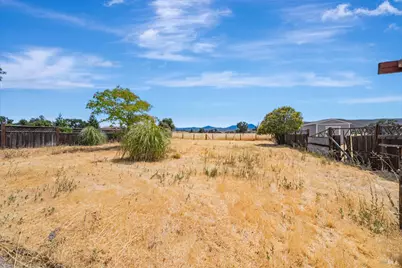 18569 Spyglass Road, Hidden Valley Lake, CA 95467 - Photo 29