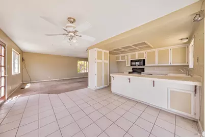 18569 Spyglass Road, Hidden Valley Lake, CA 95467 - Photo 17