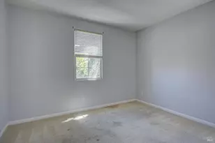 7245 Willow Creek Cir, Vallejo, CA 94591 - Photo 21