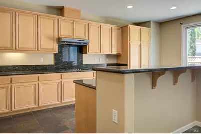 7245 Willow Creek Circle, Vallejo, CA 94591 - Photo 7