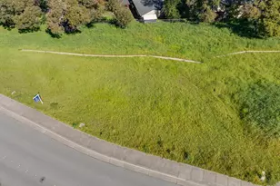 509 Larch Dr, Petaluma, CA 94952 - Photo 5