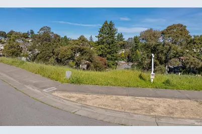 513 Larch Drive, Petaluma, CA 94952 - Photo 13