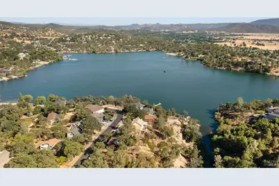 18197 N Shore Drive, Hidden Valley Lake, CA 95467 - Photo 31