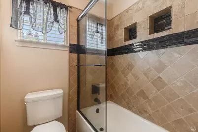 755 Oak Hollow Avenue, Vacaville, CA 95687 - Photo 25