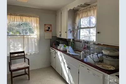 642 Trumbull Avenue, Novato, CA 94947 - Photo 11