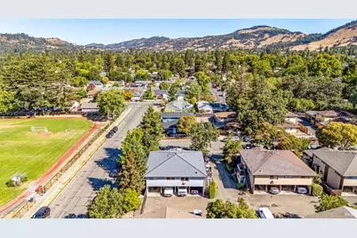 5020 Roma Street, Santa Rosa, CA 95409 - Photo 11