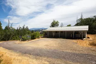 18500 Shafer Ranch Rd, Willits, CA 95490 - Photo 3