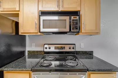900 Cambridge Drive #104, Benicia, CA 94510 - Photo 17