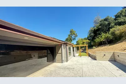221 El Toyonal Street, Orinda, CA 94563 - Photo 5