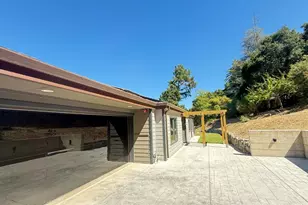 221 El Toyonal St, Orinda, CA 94563 - Photo 5