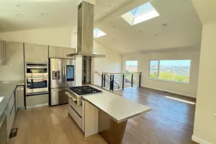 221 El Toyonal St, Orinda, CA 94563 - Photo 11