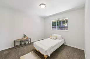 205 W Cherry St, Dixon, CA 95620 - Photo 13