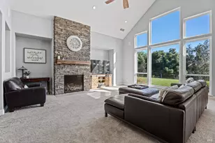 4561 Lake Ridge Rd, Ukiah, CA 95482 - Photo 11