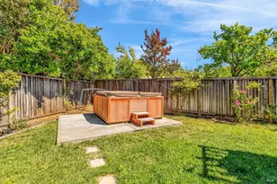 1946 Leaning Oak Ct, Fairfield, CA 94534 - Photo 35