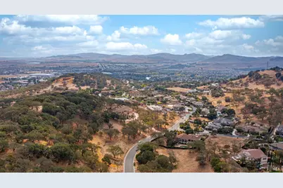 743 Bridle Ridge Court, Fairfield, CA 94534 - Photo 69