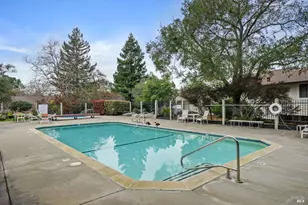 9 Village Ct, San Rafael, CA 94903 - Photo 33