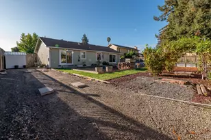 978 Eleanor Ave, Rohnert Park, CA 94928 - Photo 33