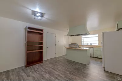 978 Eleanor Avenue, Rohnert Park, CA 94928 - Photo 7