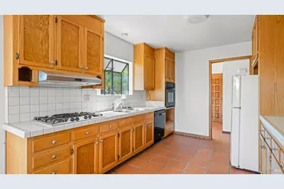 48 Manzanita Avenue, Novato, CA 94945 - Photo 9