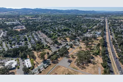 9600 Windsor Road, Windsor, CA 95492 - Photo 7