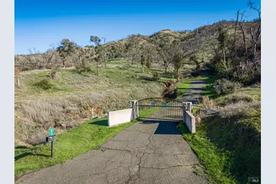 9419 Steele Canyon Road, Napa, CA 94558 - Photo 3