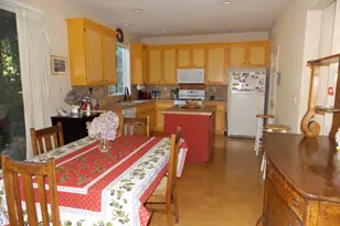 1349 Golf Course Dr, Windsor, CA 95492 - Photo 9