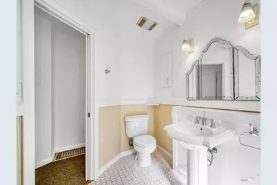 8125 Earl Street, Oakland, CA 94605 - Photo 13