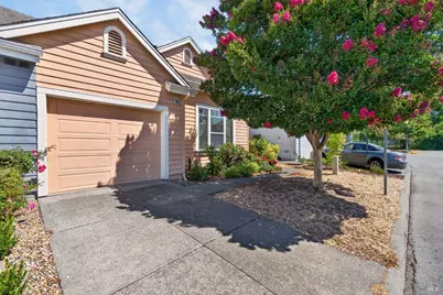 849 Patti Page Court, Windsor, CA 95492 - Photo 1