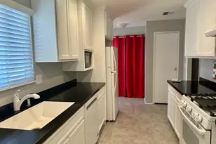 102 Royal Oak Ct, Fairfield, CA 94533 - Photo 13