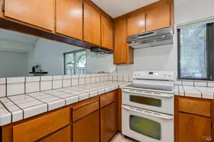 601 Marylyn Cir, Petaluma, CA 94954 - Photo 9