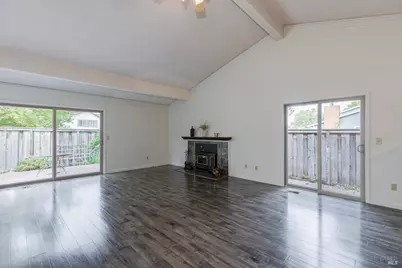 601 Marylyn Circle, Petaluma, CA 94954 - Photo 3