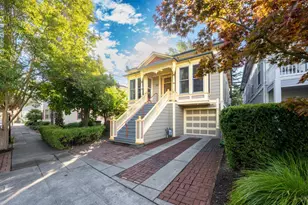 432 8th St, Santa Rosa, CA 95401 - Photo 1